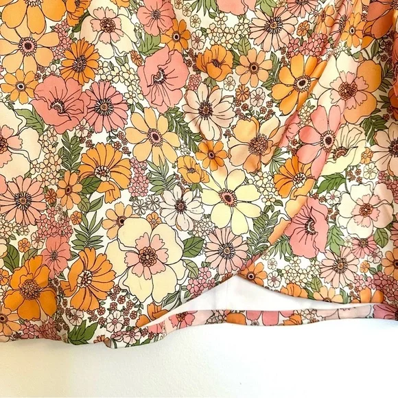 Gianni Bini Floral Wrap Skirt Side Tie Lined Size 12 - Picture 2 of 10